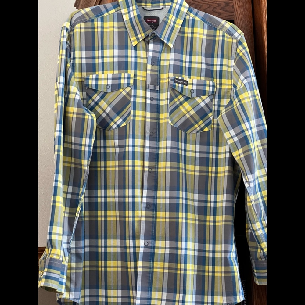 Wrangler Outdoor Long Sleeve Shirt Snap Closure Size M